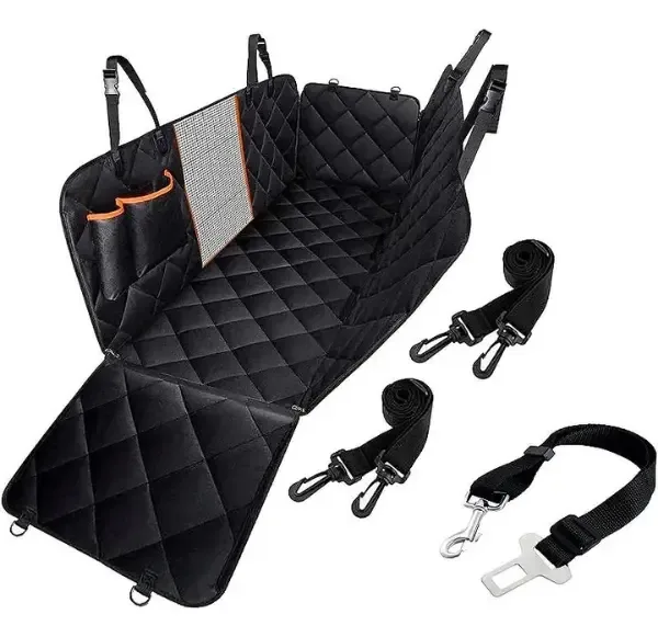 Capa preta acolchoada para banco traseiro de carro, com alças, bolsos laterais e um cinto de segurança para pet